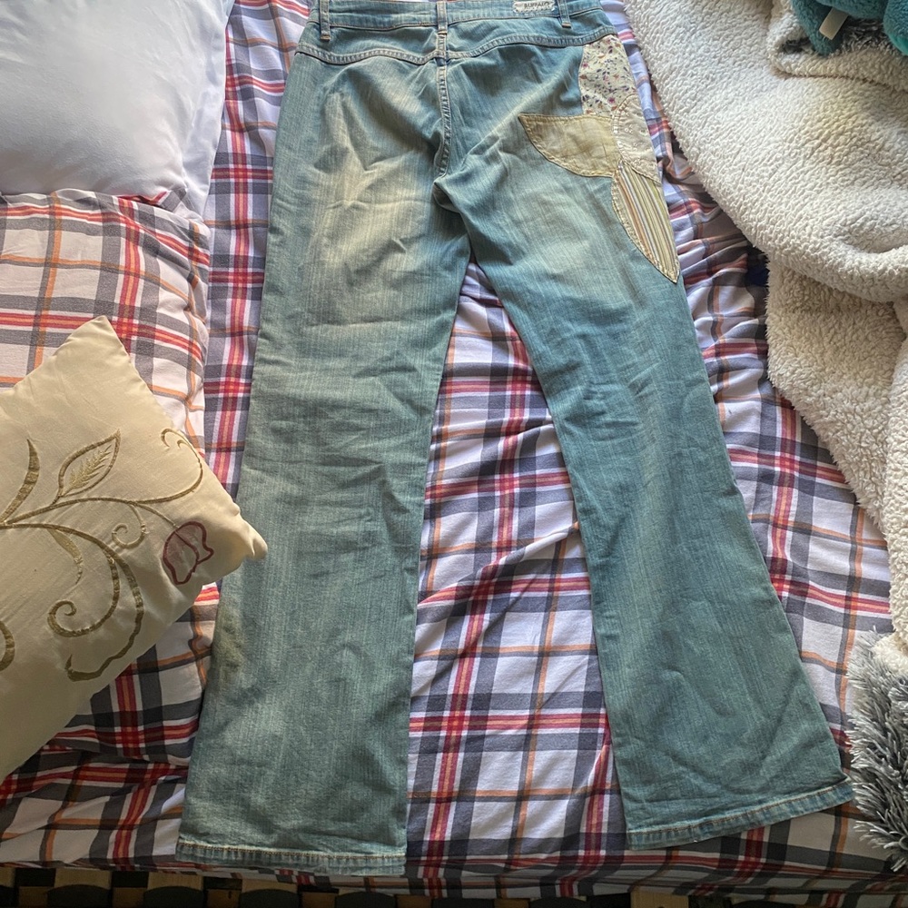 They’re in great condition I only wore them twice they weren’t really my style.
